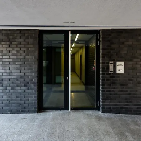 Airport Lirowa - P&o Serviced