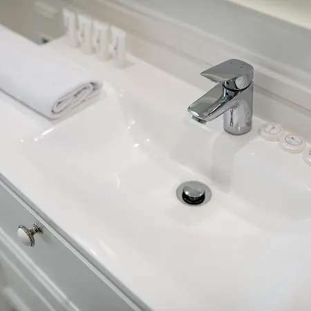 Airport Lirowa - P&o Serviced * Варшава