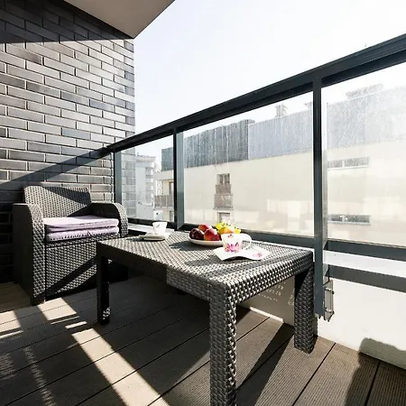 Airport Lirowa - P&o Serviced Apartamento Varsóvia